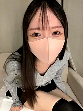 Snapshot of Onami_555 chatting on November 13, 2025, 10:36 am Onami 555 online show from November 13, 2025, 10:36 am