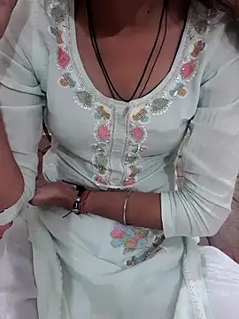 Snapshot of Khushi_rani chatting on February 14, 2026, 9:06 am Khushi rani online show from February 14, 2026, 9:06 am