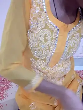 Snapshot of Khushi_rani chatting on February 22, 2026, 4:57 am Khushi rani online show from February 22, 2026, 4:57 am