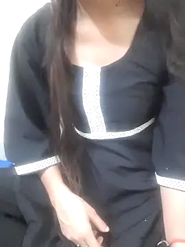 Snapshot of Khushi_rani chatting on February 28, 2026, 4:24 am Khushi rani online show from February 28, 2026, 4:24 am