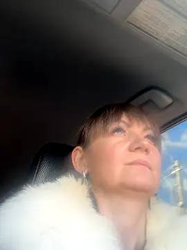 Butterfly8385 online show from October 19, 2025, 8:37 am