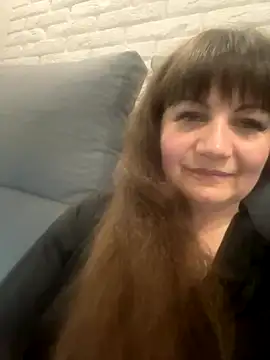 Butterfly8385 online show from October 31, 2025, 9:38 pm