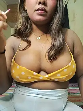 Snapshot of Lovely_Payal chatting on May 31, 2026, 9:49 am Lovely Payal online show from May 31, 2026, 9:49 am