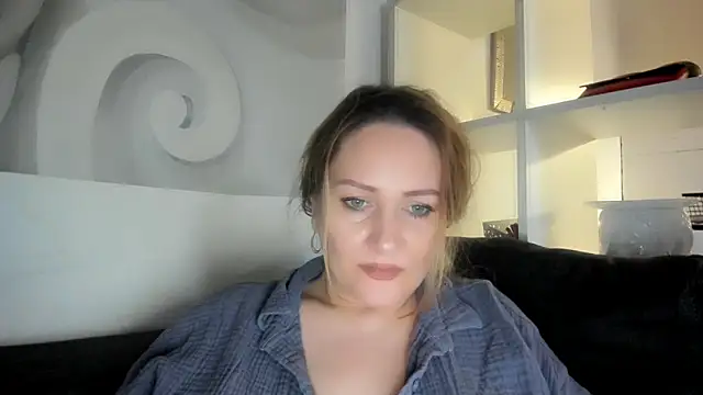 Snapshot of 88__callmemadam__88 chatting on January 19, 2026, 2:21 pm 88 callmemadam 88 online show from January 19, 2026, 2:21 pm