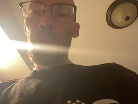 DickTaterish online show from October 17, 2025, 5:04 pm