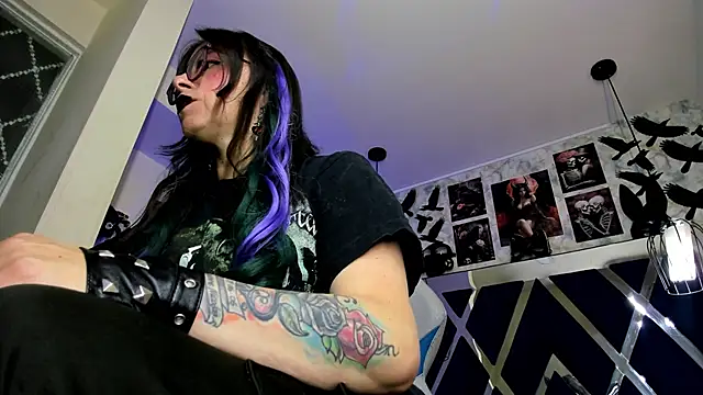 Evangelinejoness  online show from February 12, 2026, 11:38 am