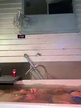 jayylizz69 online show from October 27, 2025, 3:27 pm