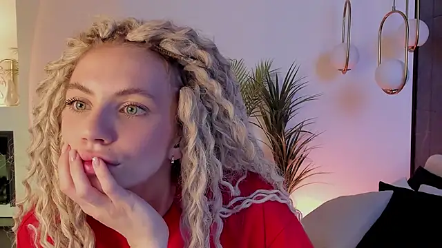 mia silkk online show from October 24, 2025, 5:59 am