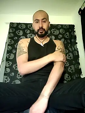 Snapshot of BalamNoir chatting on October 20, 2025, 2:06 pm BalamNoir online show from October 20, 2025, 2:06 pm