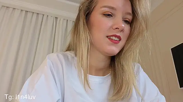 AIicaparkerc online show from November 10, 2025, 9:36 pm