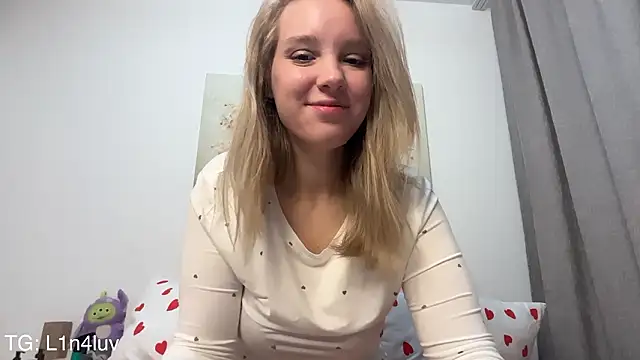 AIicaparkerc online show from February 1, 2026, 12:31 am