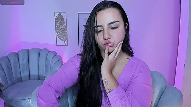 Gabriella evans  online show from November 1, 2025, 11:23 am