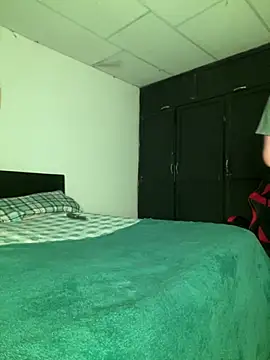 Im Camii online show from November 28, 2025, 5:59 pm