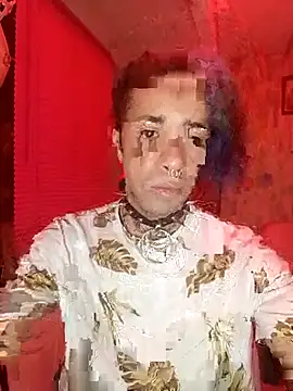 Snapshot of saenzjhonny chatting on March 14, 2026, 12:50 am saenzjhonny online show from March 14, 2026, 12:50 am