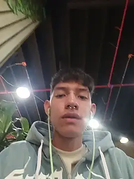 heyy noah11 online show from November 16, 2025, 7:52 pm