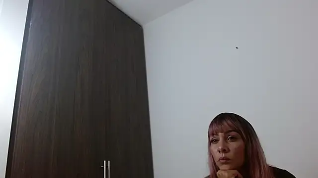 dasha naughty online show from October 21, 2025, 2:29 pm