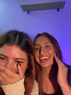 Leah moon1 online show from March 6, 2026, 4:42 am