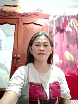 Snapshot of merr_ann123 chatting on March 8, 2026, 5:44 am merr ann123 online show from March 8, 2026, 5:44 am