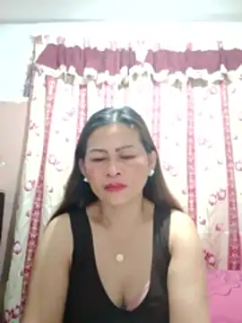 Snapshot of merr_ann123 chatting on March 28, 2026, 9:14 pm merr ann123 online show from March 28, 2026, 9:14 pm