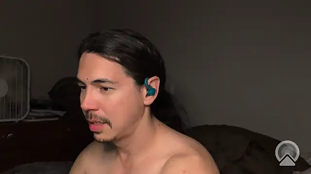 bandrews4795 online show from October 23, 2025, 6:34 am