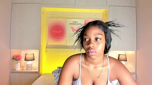 MaraBaker online show from November 19, 2025, 12:05 pm