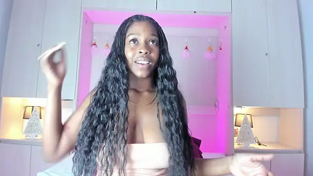 MaraBaker online show from November 20, 2025, 7:57 pm