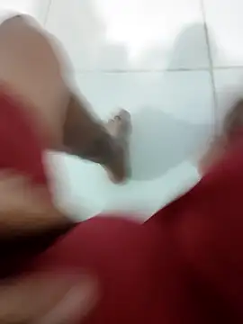 Snapshot of Rayangiss chatting on December 1, 2025, 8:14 pm Rayangiss online show from December 1, 2025, 8:14 pm