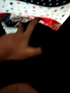 Snapshot of Rayangiss chatting on February 15, 2026, 8:38 pm Rayangiss online show from February 15, 2026, 8:38 pm