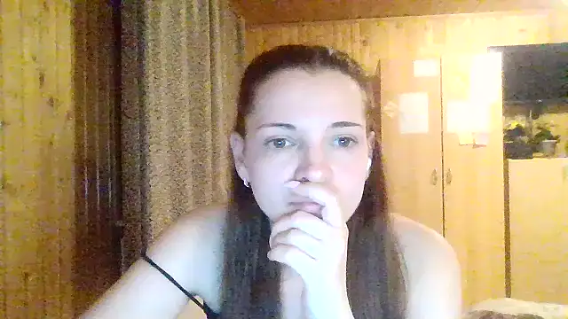 AmeliieLaFleur online show from April 16, 2026, 6:30 pm