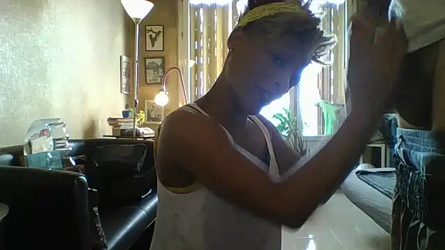 ulnaoumy online show from November 2, 2025, 12:18 pm