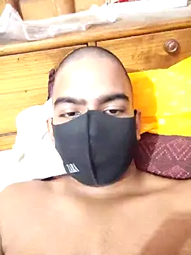 Snapshot of delhi__man_1 chatting on October 25, 2025, 2:46 pm delhi man 1 online show from October 25, 2025, 2:46 pm