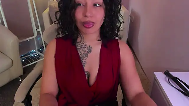 Aisha Goldstein online show from March 10, 2026, 6:18 am