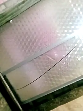 SansanCii online show from November 15, 2025, 12:13 pm