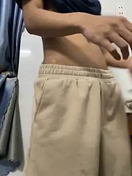 Snapshot of Phan-2007 chatting on February 17, 2026, 3:19 pm Phan-2007 online show from February 17, 2026, 3:19 pm