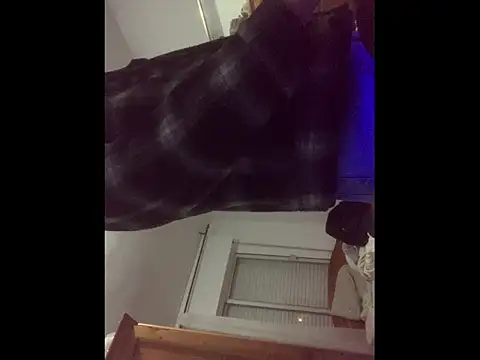 lucky1661 online show from November 27, 2025, 2:24 am