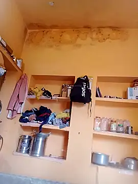 Abhilasha hot34 online show from December 22, 2025, 6:54 am