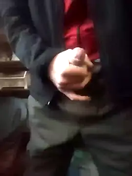 szabi1995 online show from December 22, 2025, 9:17 am