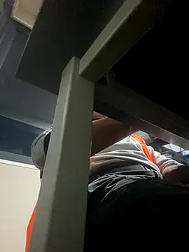 arasazgin online show from October 20, 2025, 3:23 pm