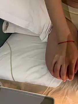 kkw-8546 online show from October 25, 2025, 5:19 pm