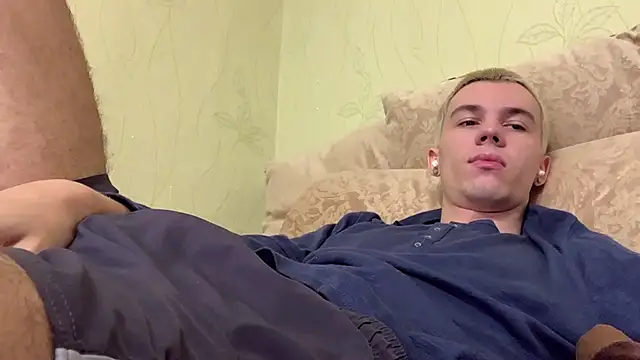 Snapshot of Jeremy1Scott chatting on July 11, 2026, 5:21 am Jeremy1Scott online show from July 11, 2026, 5:21 am