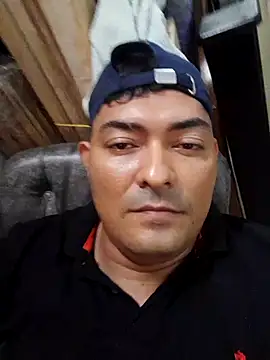 sexyandres 23 online show from October 20, 2025, 7:03 pm