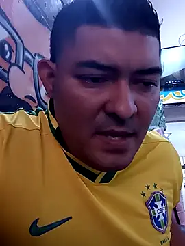 sexyandres 23 online show from December 14, 2025, 4:23 pm