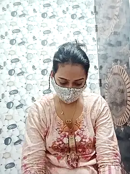 Hot Baby250 online show from April 18, 2026, 6:45 pm