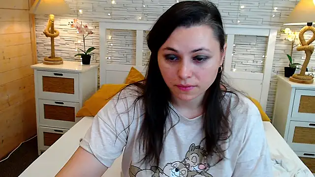 Snapshot of Soft_Lilly chatting on November 28, 2025, 5:54 am Soft Lilly online show from November 28, 2025, 5:54 am