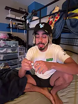 shadespider online show from April 16, 2026, 11:40 pm