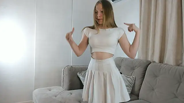 Megansuns online show from October 30, 2025, 3:13 pm