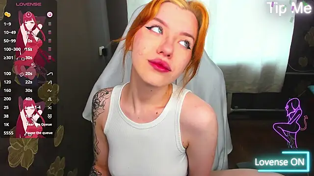 Snapshot of MeganNewCat chatting on May 26, 2026, 7:15 am MeganNewCat online show from May 26, 2026, 7:15 am
