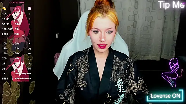 Snapshot of MeganNewCat chatting on May 31, 2026, 7:48 pm MeganNewCat online show from May 31, 2026, 7:48 pm