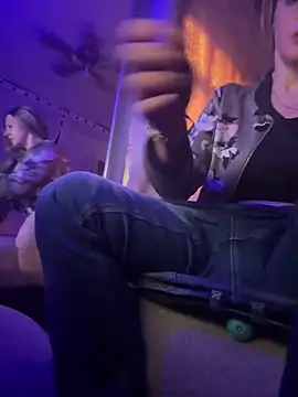 queenkelly1234 online show from March 13, 2026, 9:21 pm