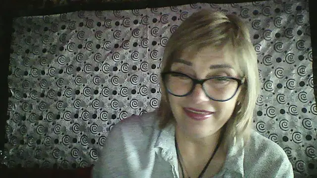 Lia Ray online show from November 8, 2025, 10:19 pm